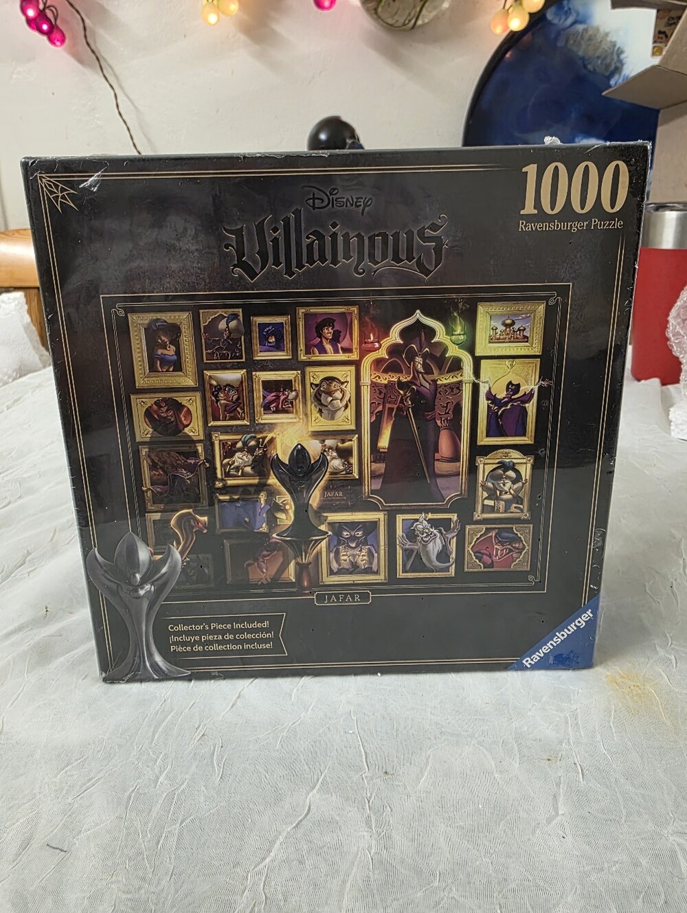 Ravensburger Disney Villainous Jafar 1000-Piece Puzzle – Black & Gold Artwork